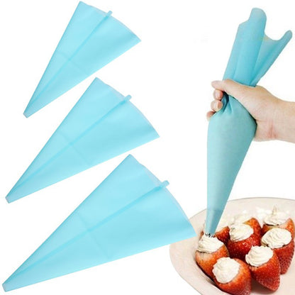 1 Pc Christmas Cake Cream Nozzle Pastry Decorating Bag icing piping cream pastry bag Piping Nozzle Cake Decorating Tips Tools