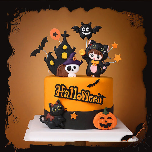 Adorable Decoration Of Halloween Baking Cake