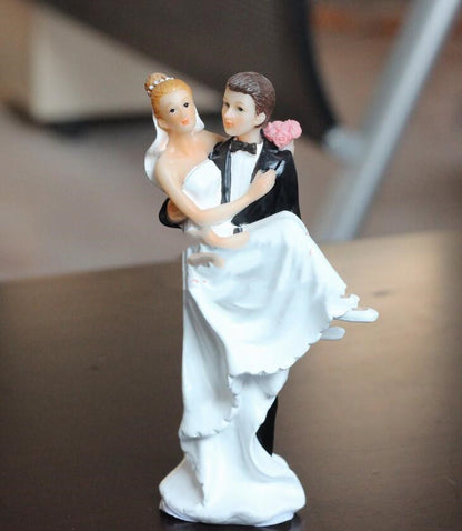 Wedding Cake Doll Resin Cake Decoration