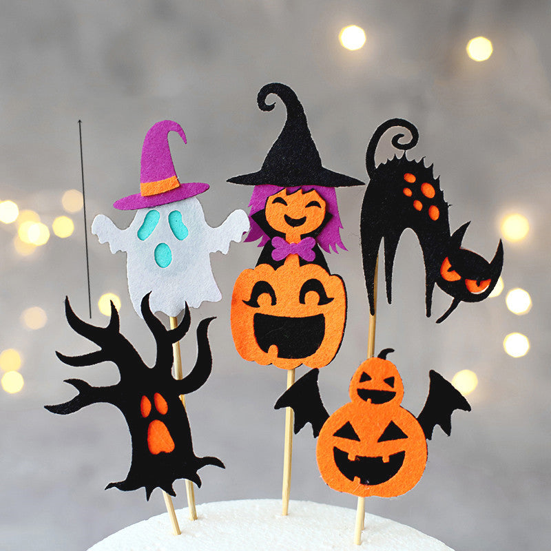 Adorable Decoration Of Halloween Baking Cake