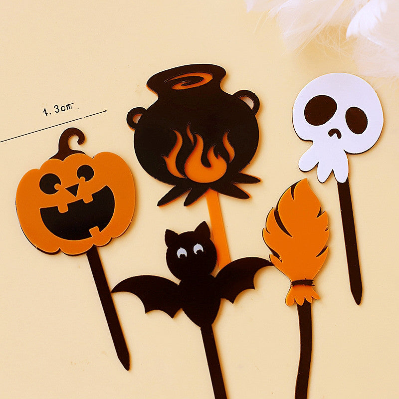 Adorable Decoration Of Halloween Baking Cake